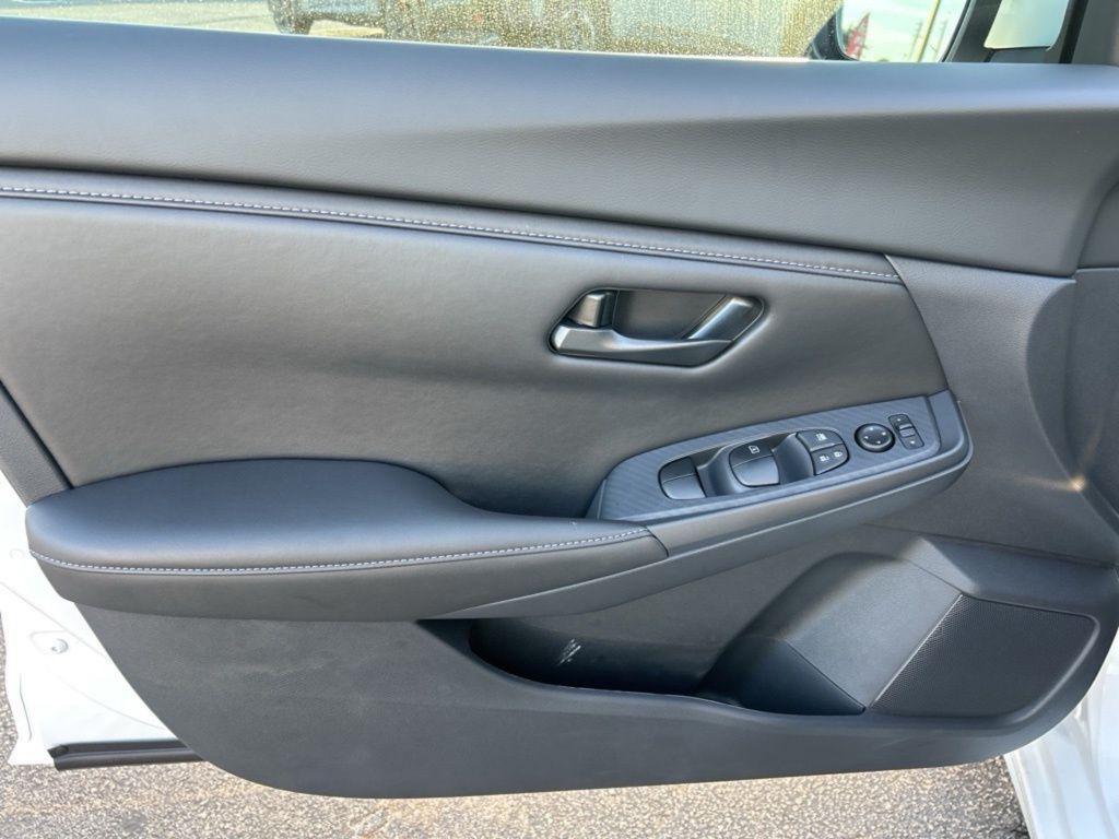 new 2025 Nissan Sentra car, priced at $21,020