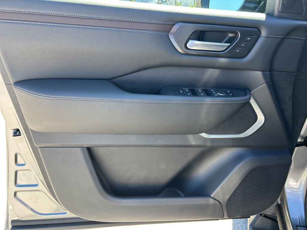 new 2026 Nissan Armada car, priced at $80,130