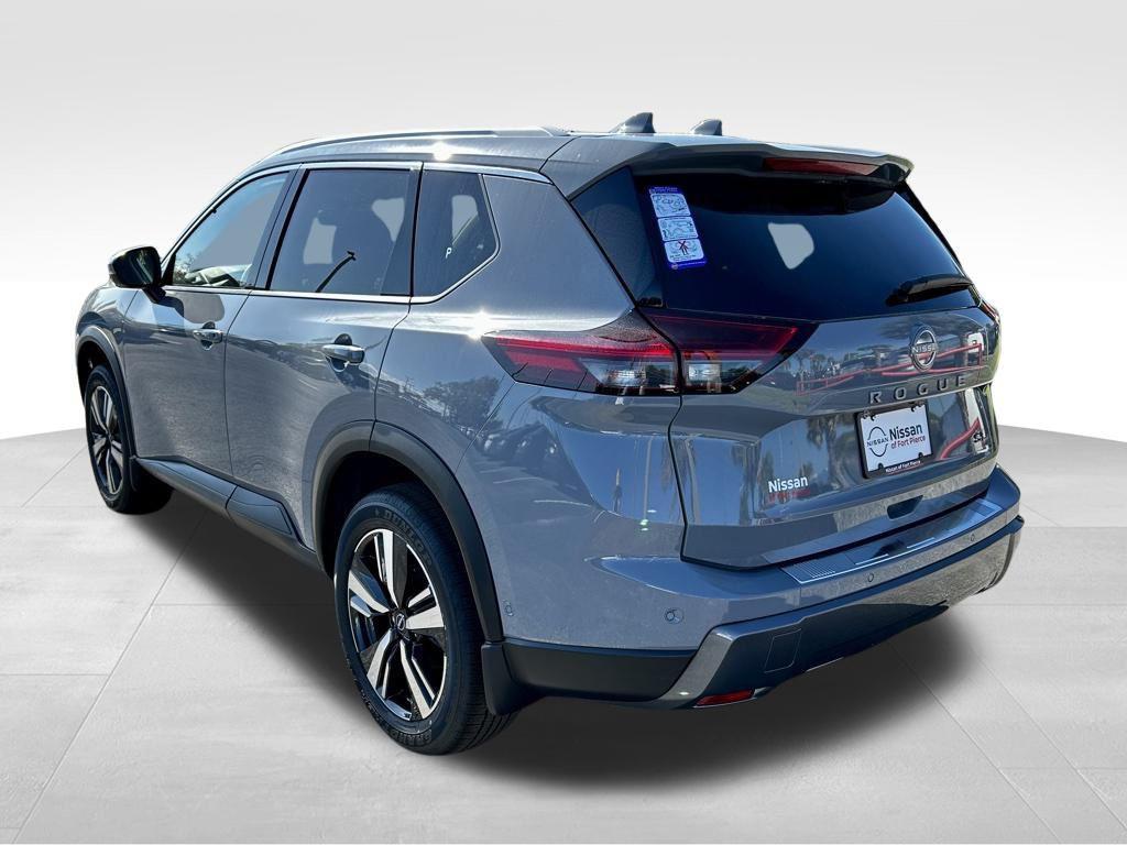 new 2025 Nissan Rogue car, priced at $39,465