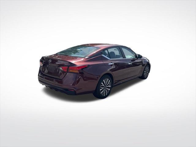 used 2023 Nissan Altima car, priced at $19,076