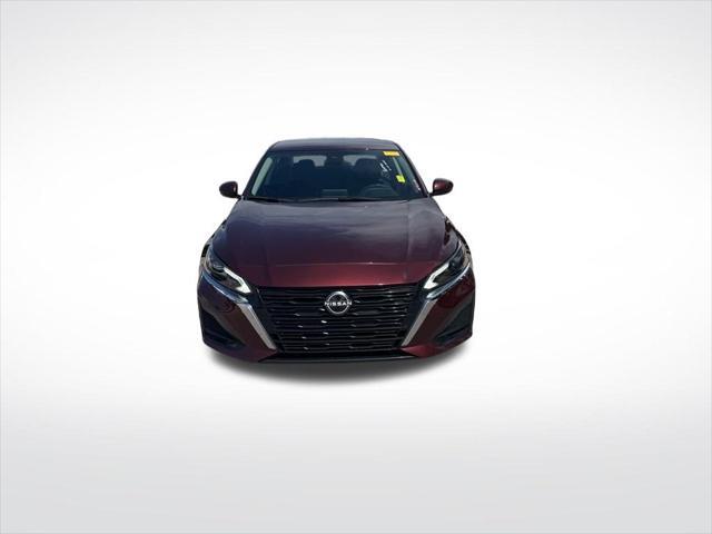 used 2023 Nissan Altima car, priced at $19,076