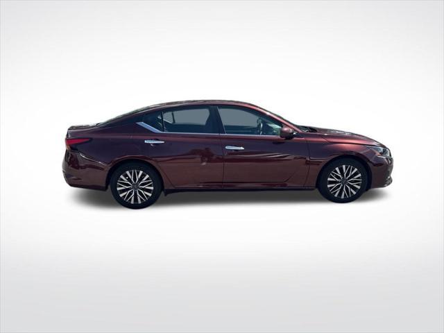 used 2023 Nissan Altima car, priced at $19,076