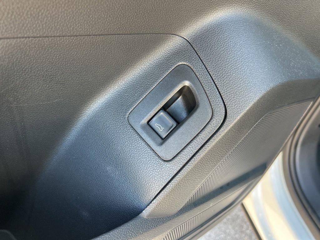 used 2021 Volkswagen Atlas Cross Sport car, priced at $21,472