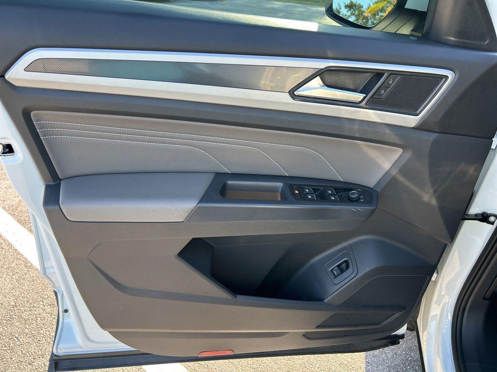 used 2021 Volkswagen Atlas Cross Sport car, priced at $21,472