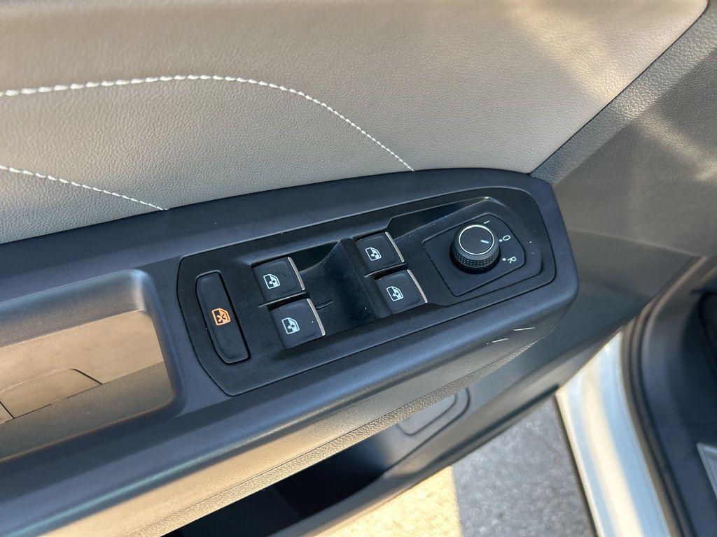 used 2021 Volkswagen Atlas Cross Sport car, priced at $21,472