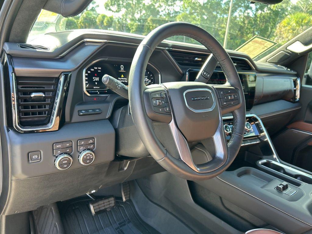 used 2025 GMC Sierra 2500 car, priced at $87,748