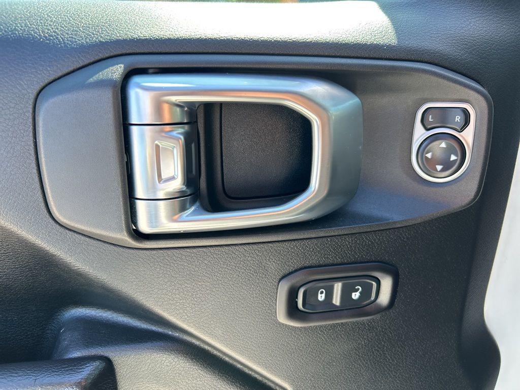 used 2018 Jeep Wrangler car, priced at $18,719