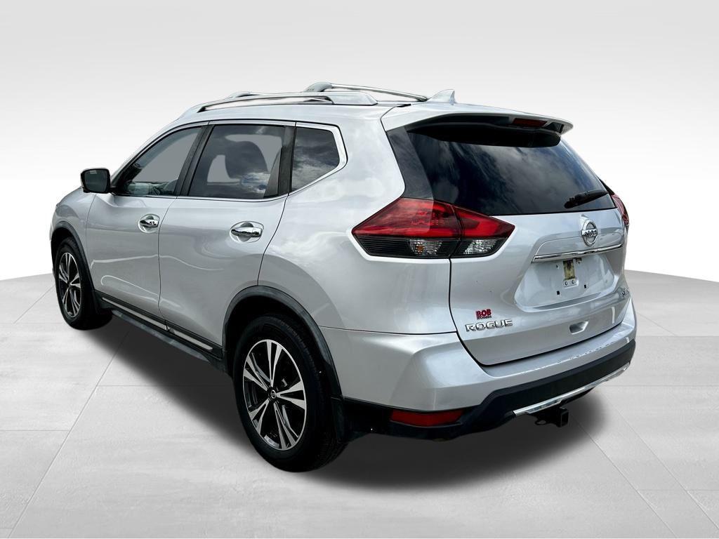 used 2018 Nissan Rogue car, priced at $13,438