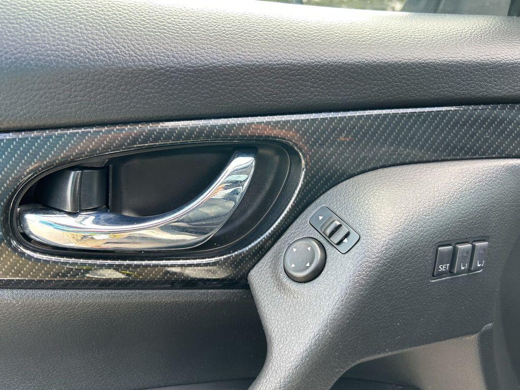 used 2018 Nissan Rogue car, priced at $13,438