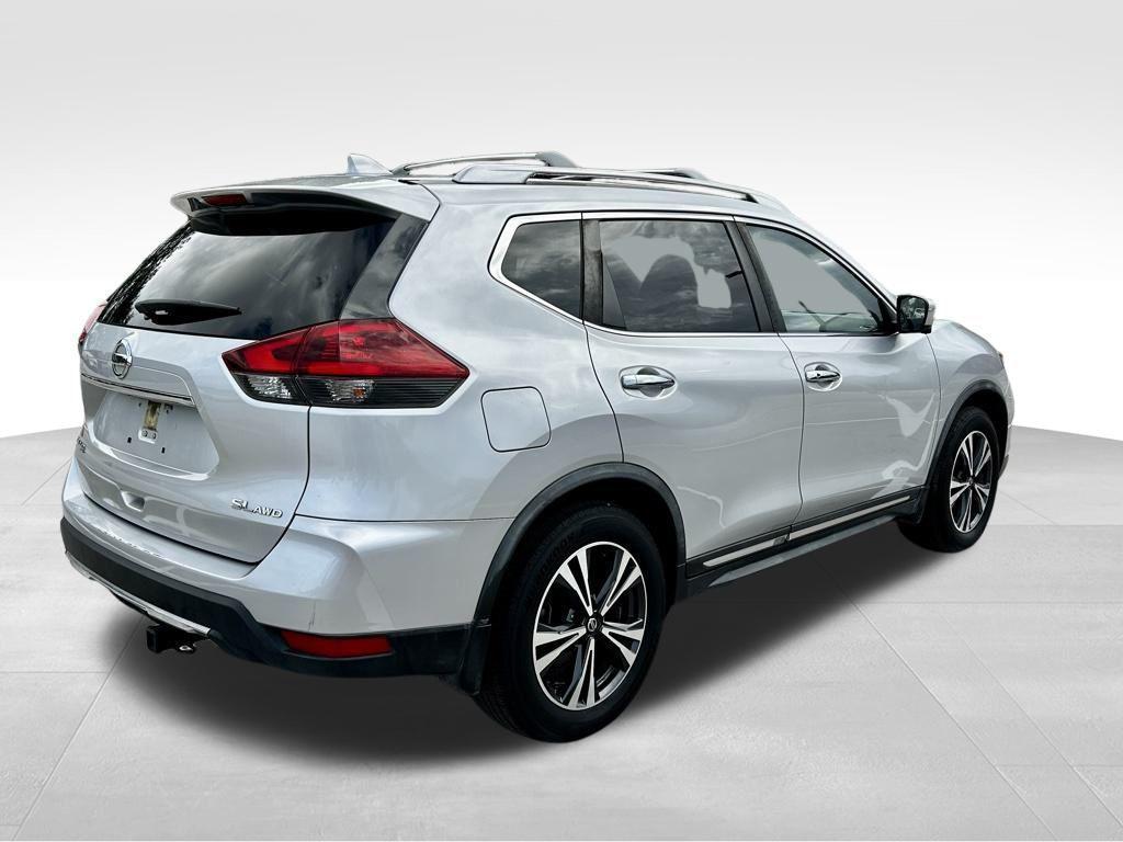 used 2018 Nissan Rogue car, priced at $13,438