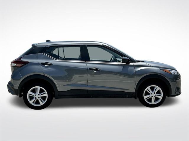 new 2025 Nissan Kicks car, priced at $23,257