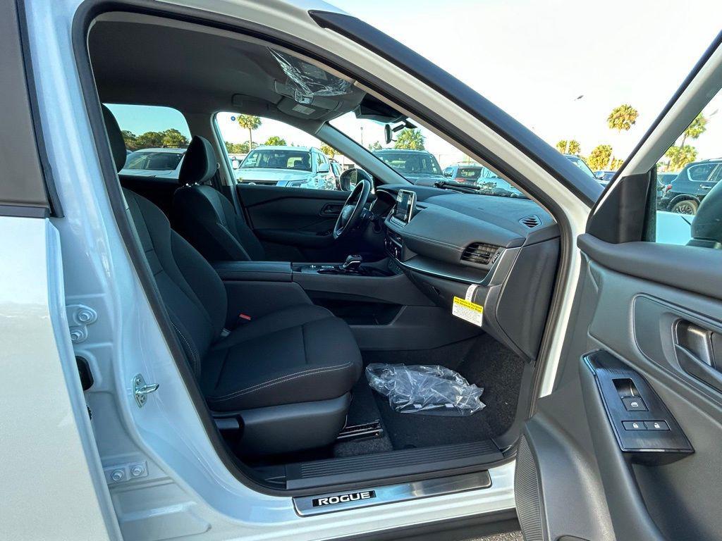 new 2025 Nissan Rogue car, priced at $28,631