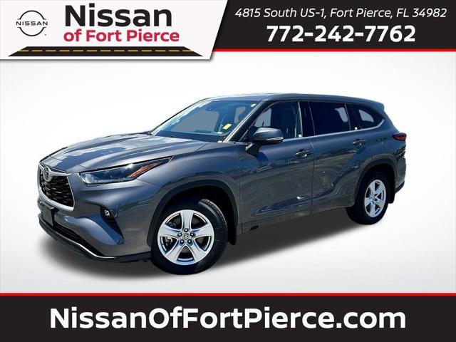 used 2021 Toyota Highlander car, priced at $27,761