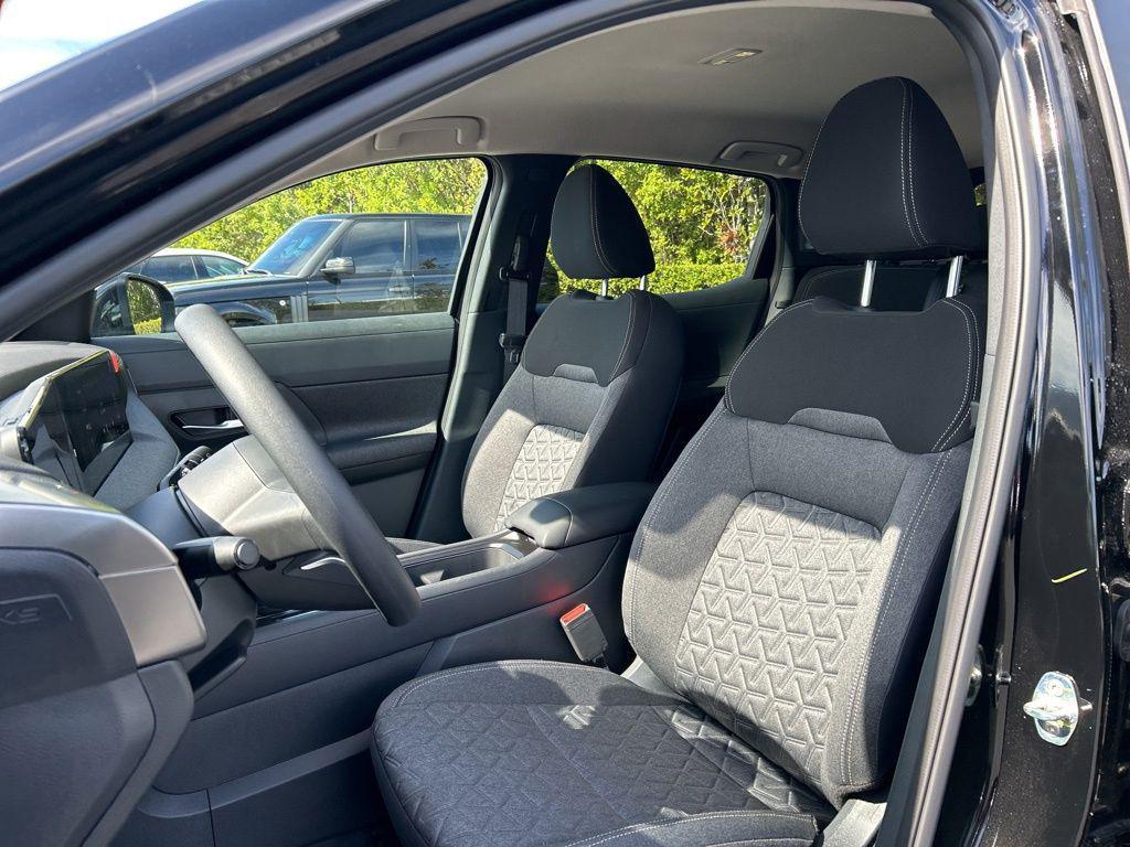 new 2025 Nissan Kicks car, priced at $24,809