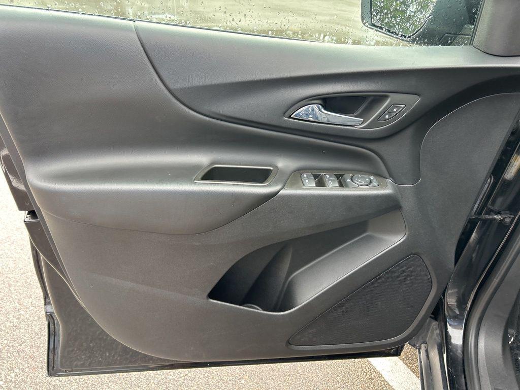 used 2023 Chevrolet Equinox car, priced at $19,887