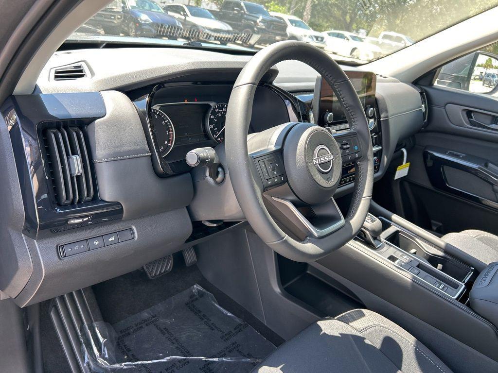 new 2025 Nissan Pathfinder car, priced at $37,506