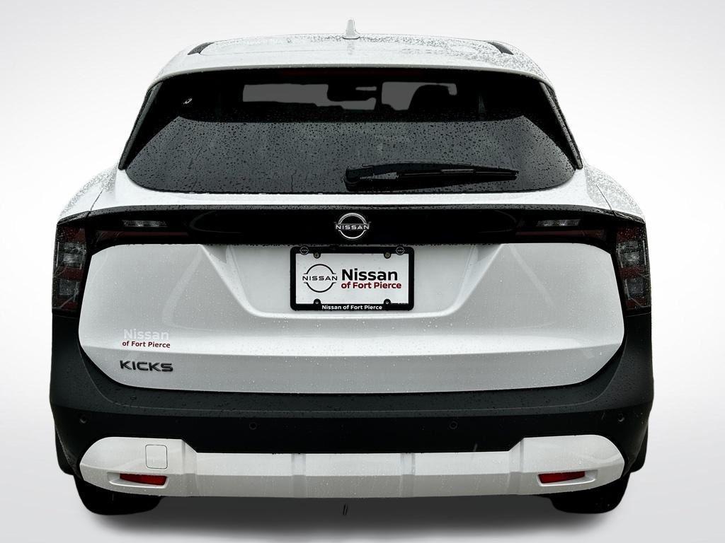 new 2025 Nissan Kicks car, priced at $24,485