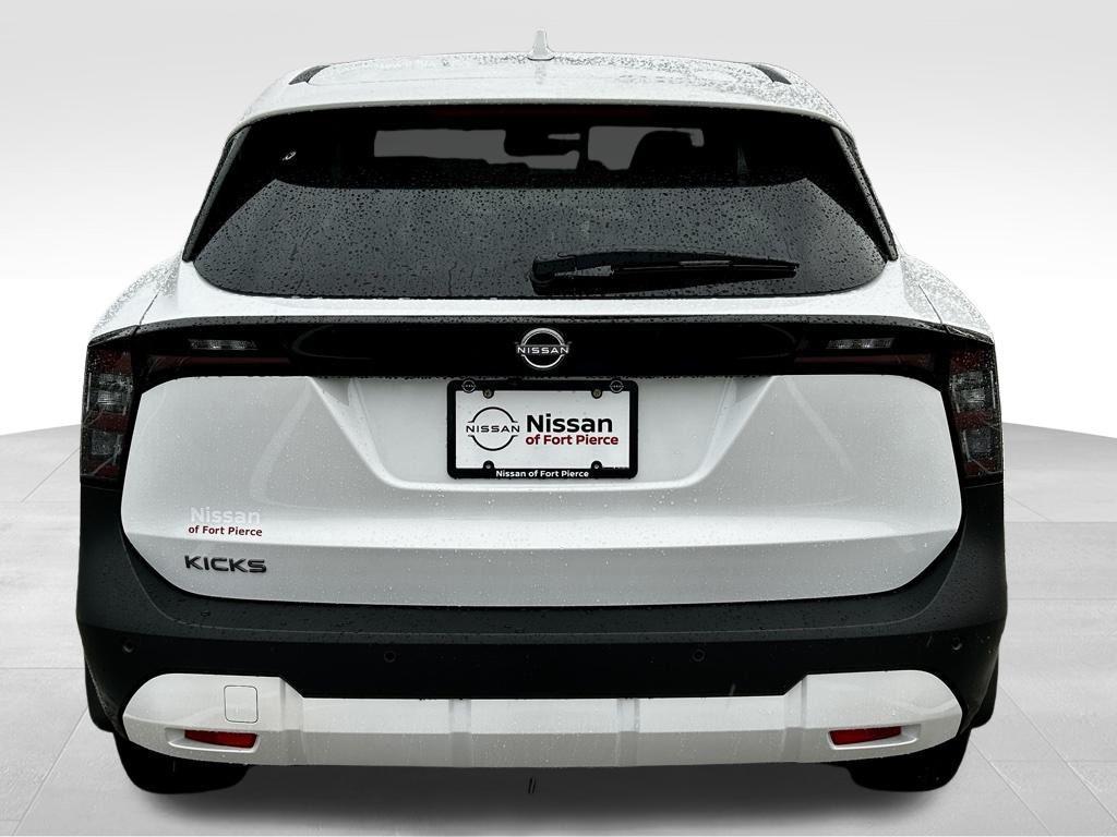 new 2025 Nissan Kicks car, priced at $25,485