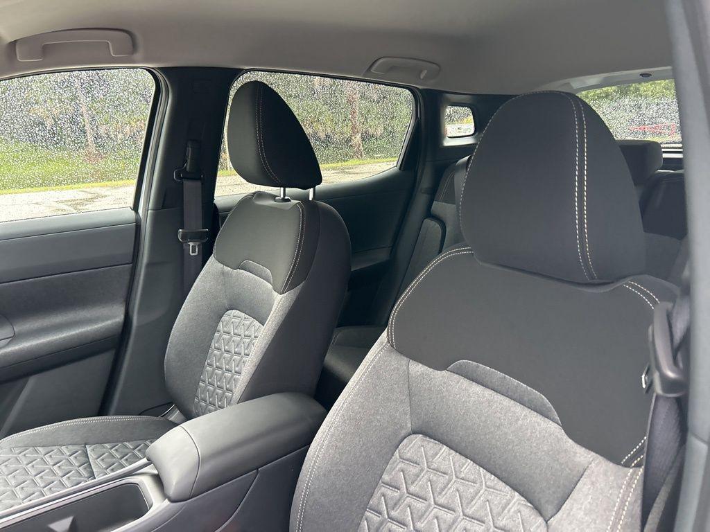 new 2025 Nissan Kicks car, priced at $24,485