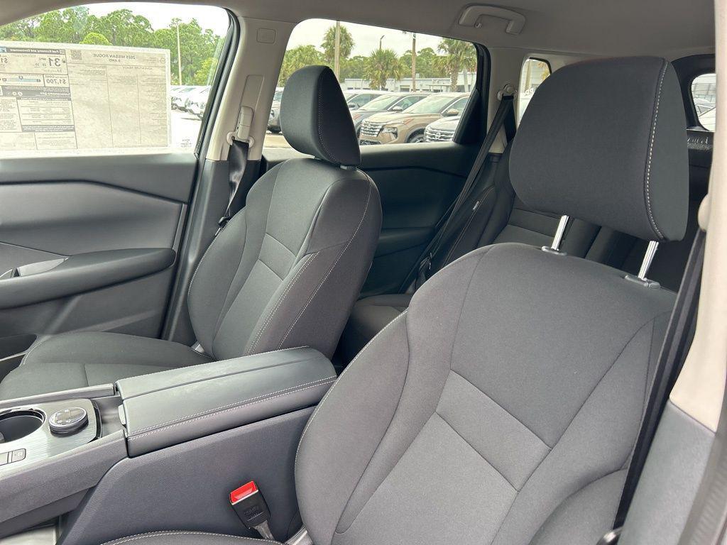 new 2025 Nissan Rogue car, priced at $30,497