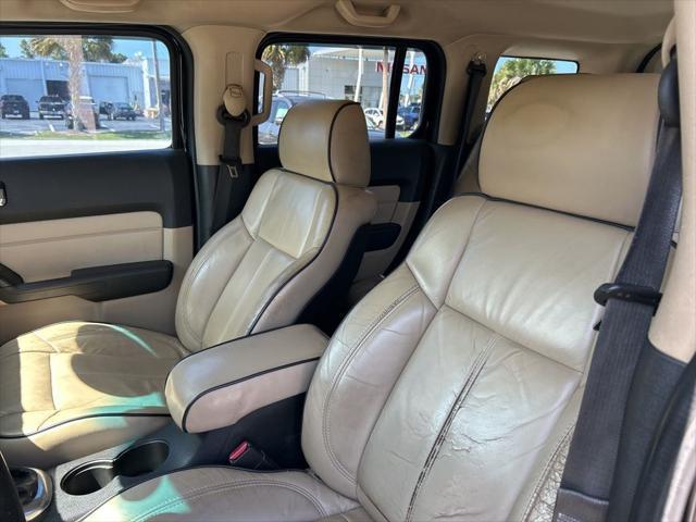 used 2009 Hummer H3 car, priced at $6,999