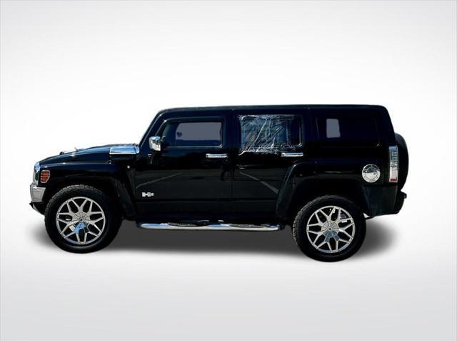 used 2009 Hummer H3 car, priced at $6,999