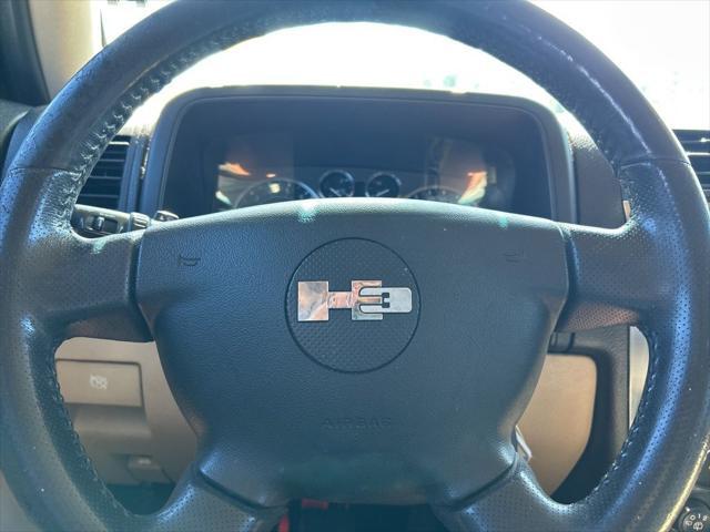 used 2009 Hummer H3 car, priced at $6,999