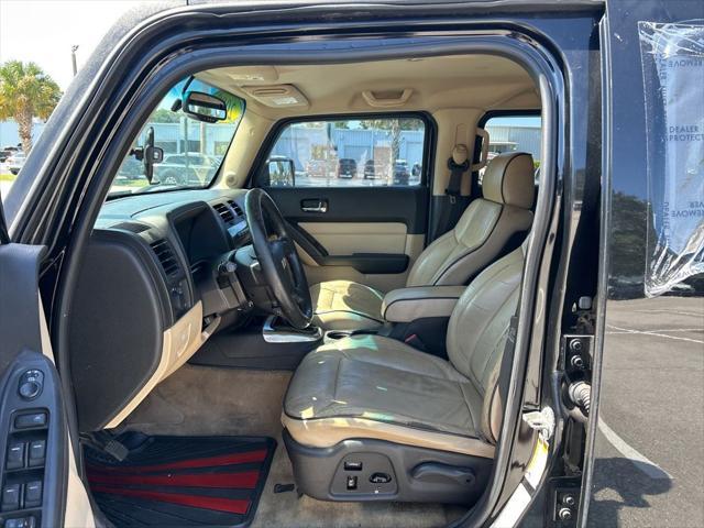 used 2009 Hummer H3 car, priced at $6,999