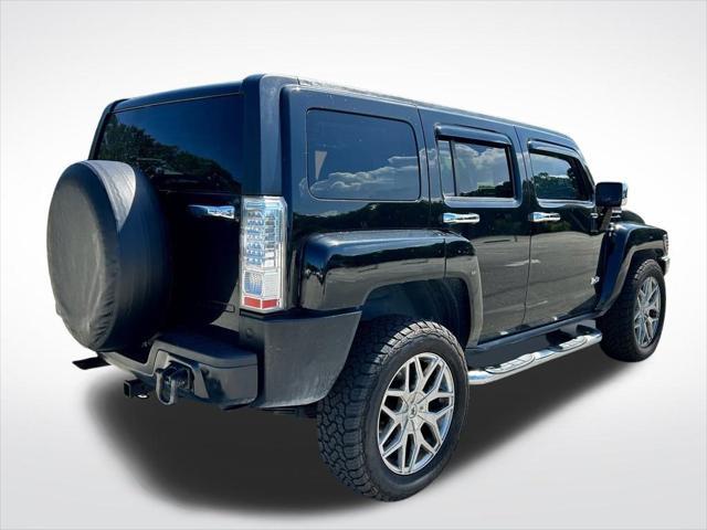 used 2009 Hummer H3 car, priced at $6,999