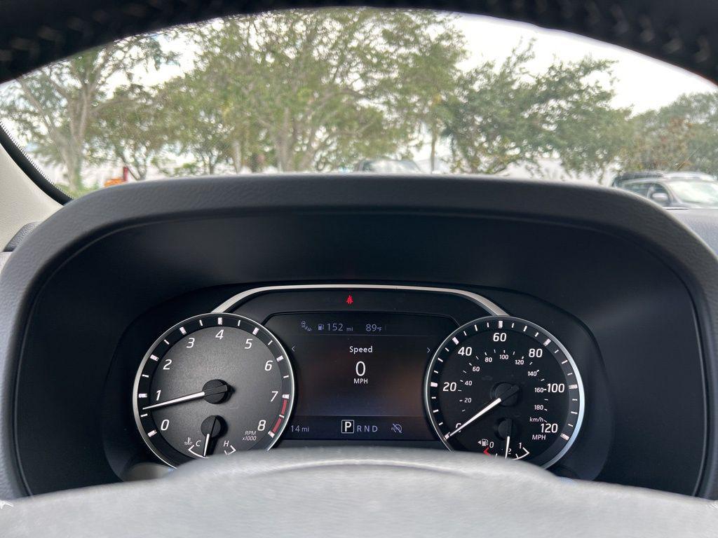 new 2025 Nissan Frontier car, priced at $32,630