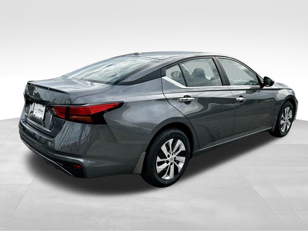 new 2025 Nissan Altima car, priced at $27,208