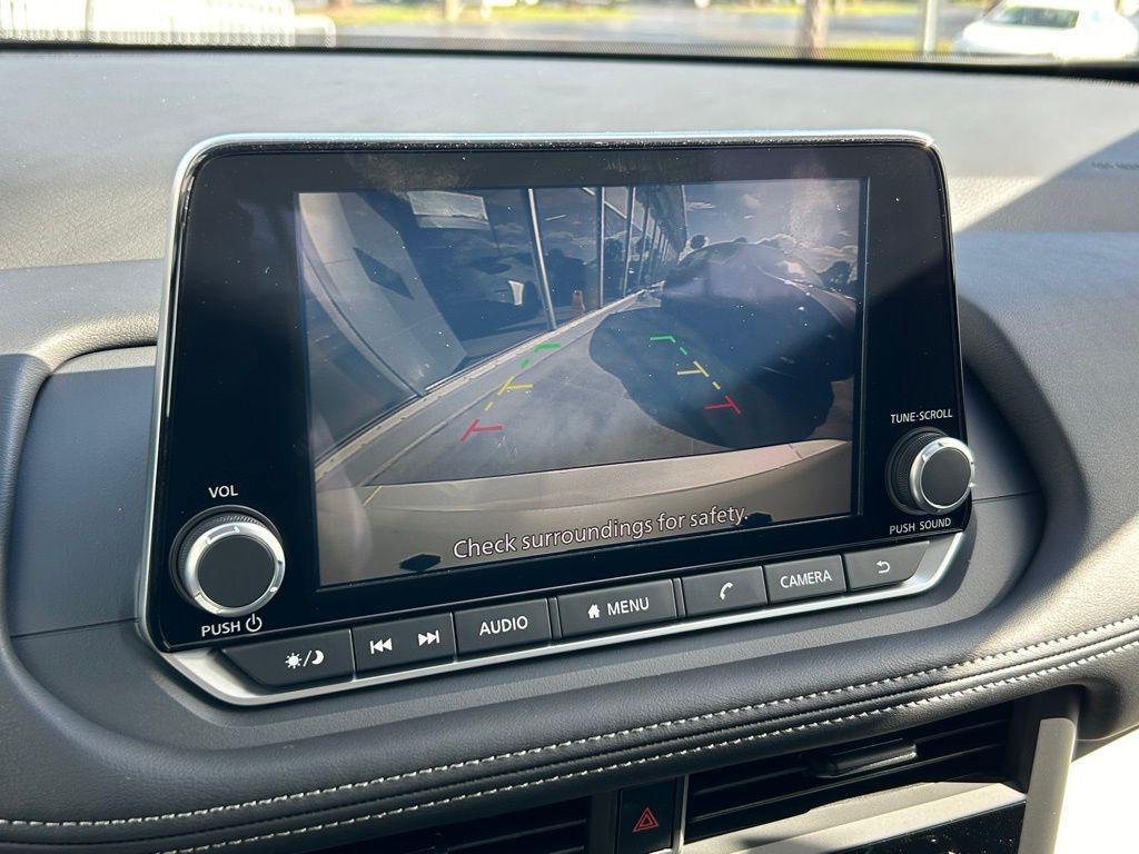 new 2025 Nissan Rogue car, priced at $28,631