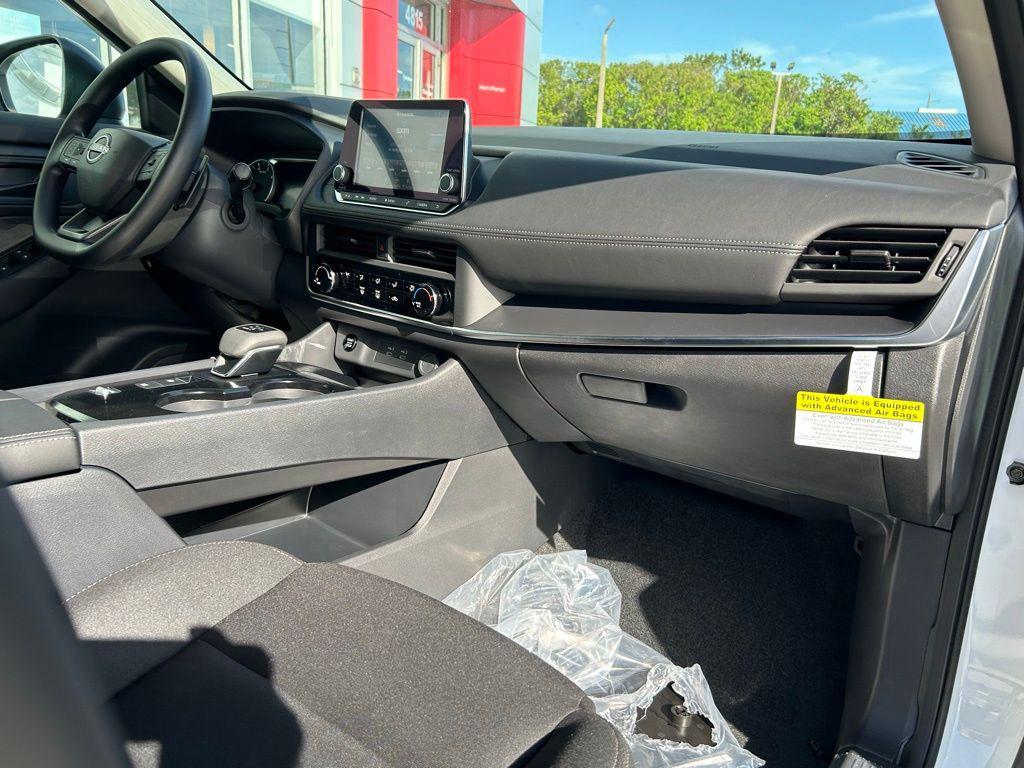 new 2025 Nissan Rogue car, priced at $28,631