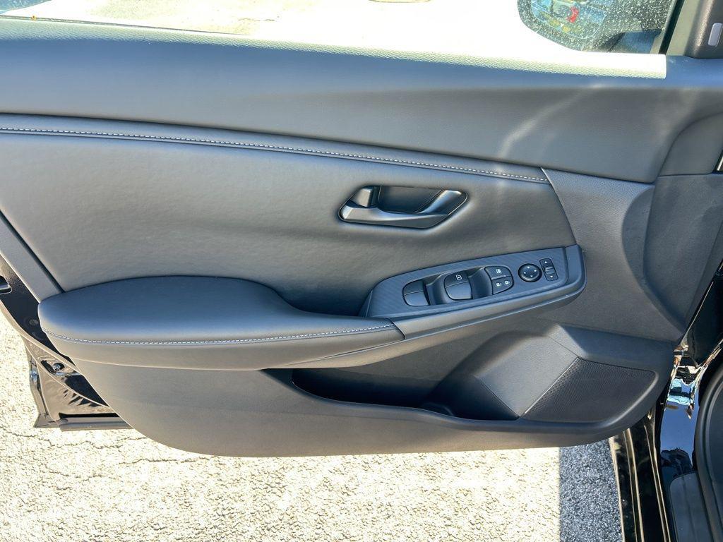 new 2025 Nissan Sentra car, priced at $23,165