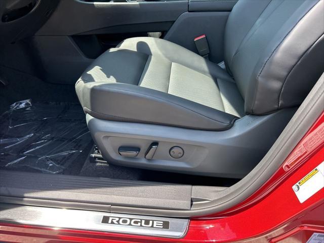 new 2025 Nissan Rogue car, priced at $32,886