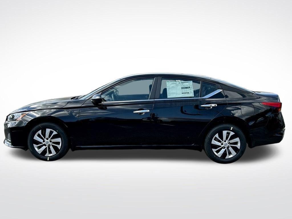 new 2025 Nissan Altima car, priced at $27,208
