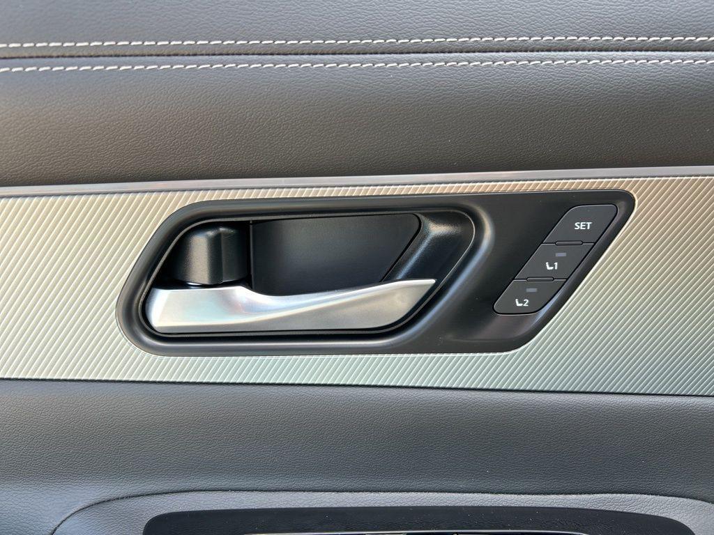 new 2025 Nissan Murano car, priced at $42,526