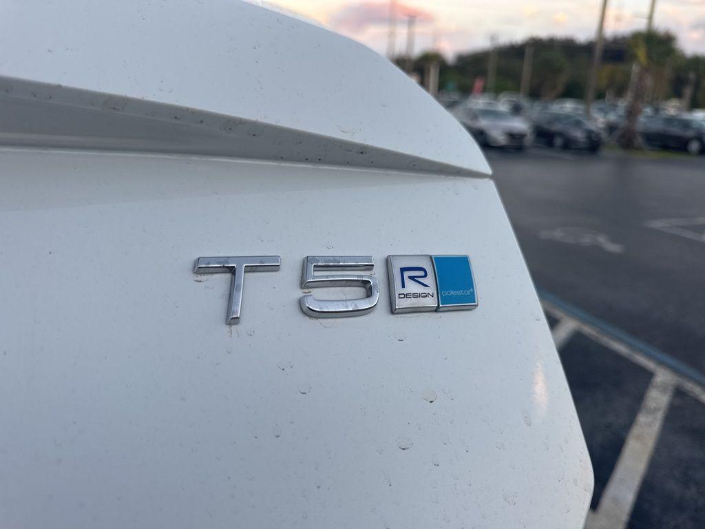 used 2018 Volvo XC90 car, priced at $23,946