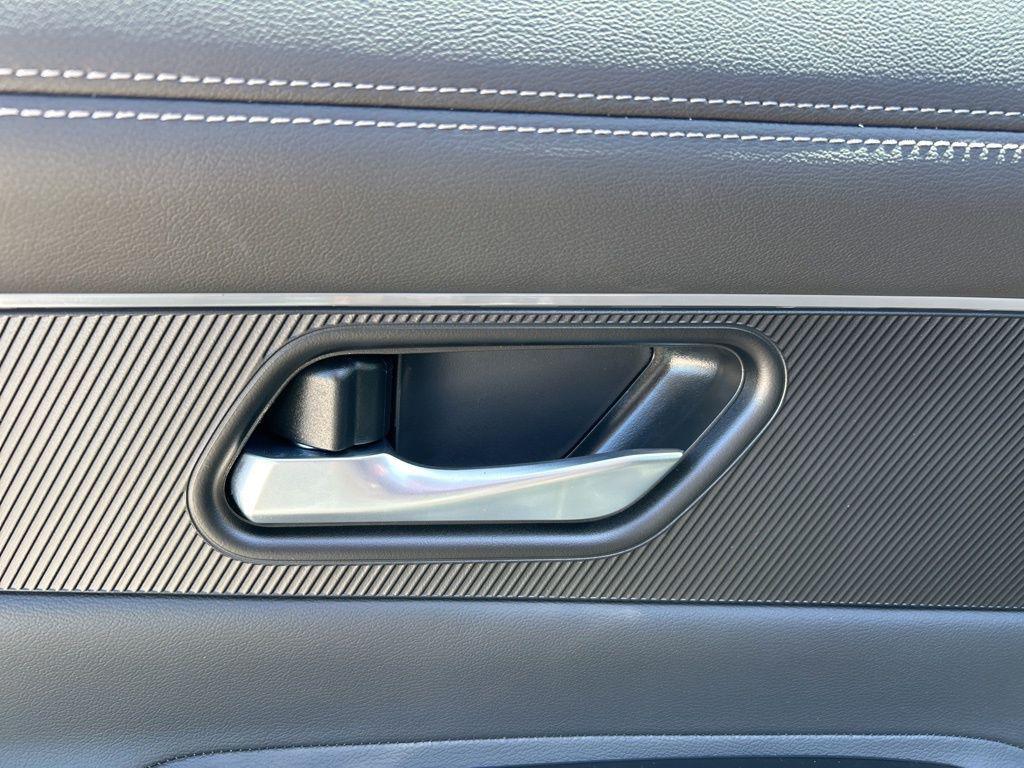 new 2025 Nissan Murano car, priced at $33,661