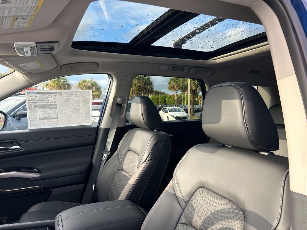 new 2025 Nissan Pathfinder car, priced at $49,783