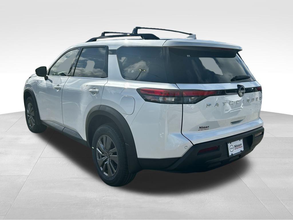 new 2025 Nissan Pathfinder car, priced at $39,337