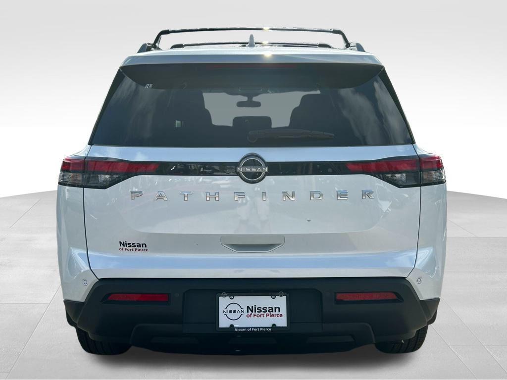 new 2025 Nissan Pathfinder car, priced at $39,337