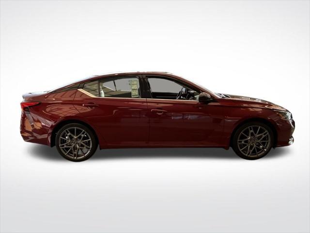 new 2024 Nissan Altima car, priced at $31,430