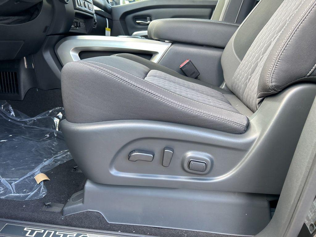 new 2024 Nissan Titan car, priced at $46,500