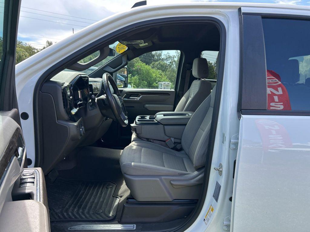 used 2024 Chevrolet Silverado 2500 car, priced at $45,814