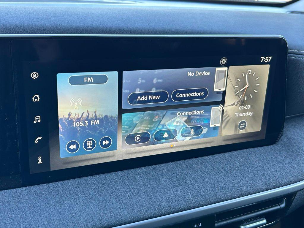 new 2025 Nissan Kicks car, priced at $24,201