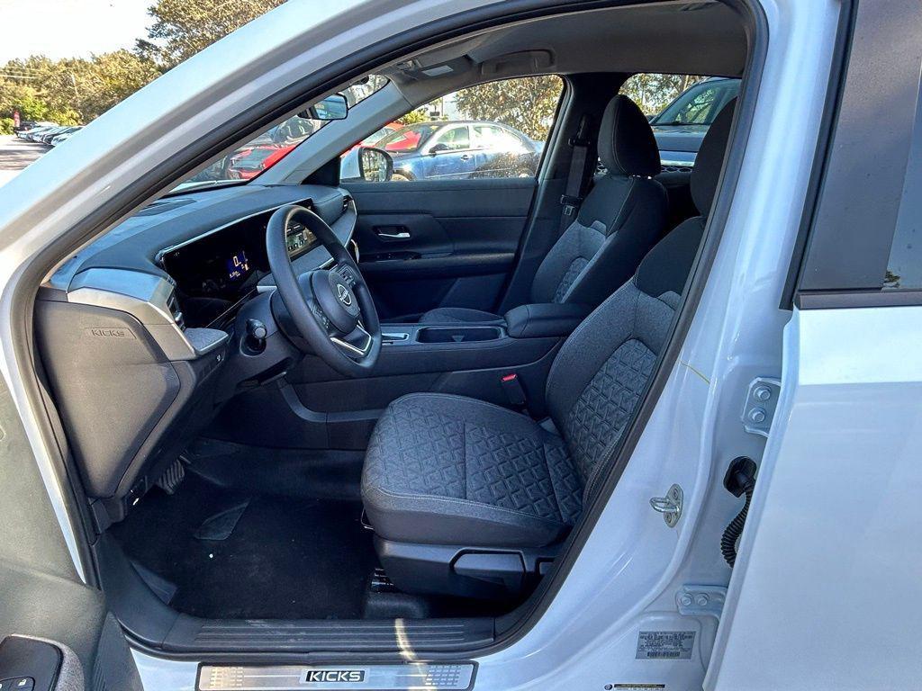 new 2025 Nissan Kicks car, priced at $24,201