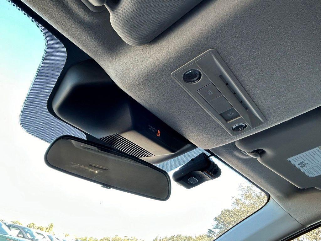 new 2025 Nissan Kicks car, priced at $24,201