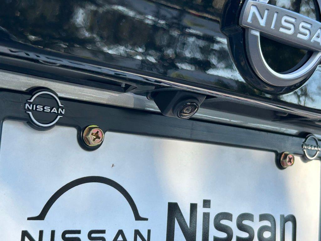 new 2025 Nissan Kicks car, priced at $24,201