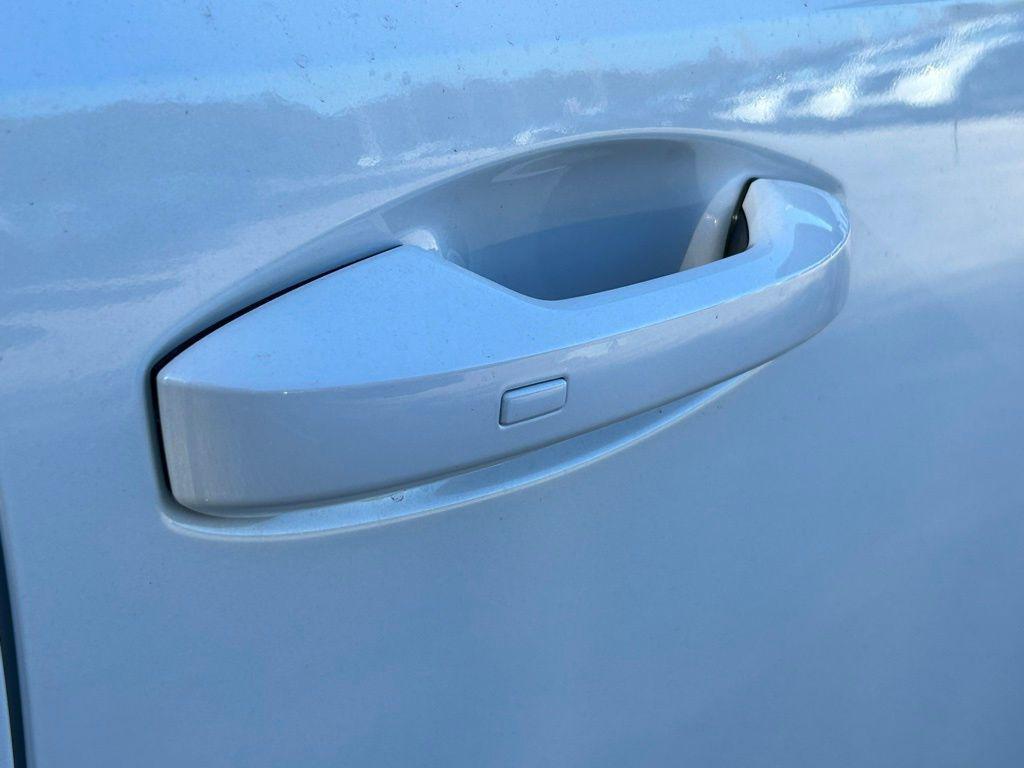 new 2025 Nissan Kicks car, priced at $24,201